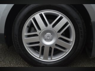 /photos/9413/257cb75e-ed77-2e46-c6d6-ff26ac06c539_i320x240.jpg