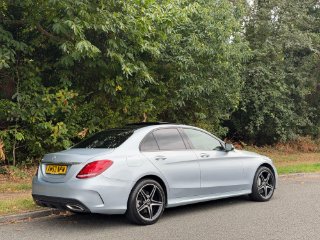 /photos/9413/c5d57ffb-082b-13d5-7fd2-1ade30c2fd61_i320x240.jpg